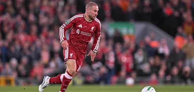 ليفربول يدرس رحيل ماك أليستير ويحدد بديله